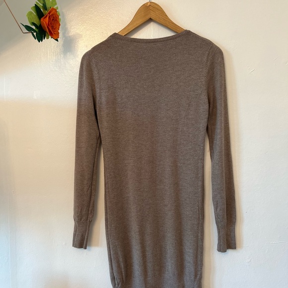 Cashmere sweater w/scarf EUC Med Cashmere/wool - Picture 5 of 11